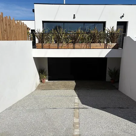 Magnifique Familiale De 200m2 4 Et Un Sauna